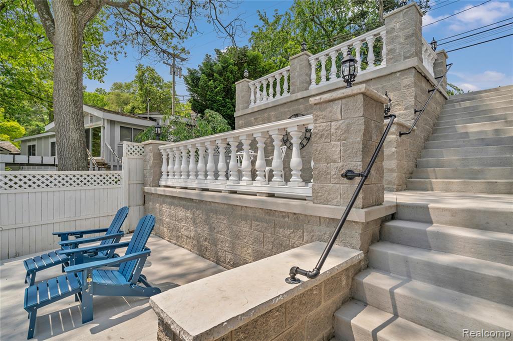 533 Bellevue Avenue, Lake Orion, MI 48362 — Photo 15