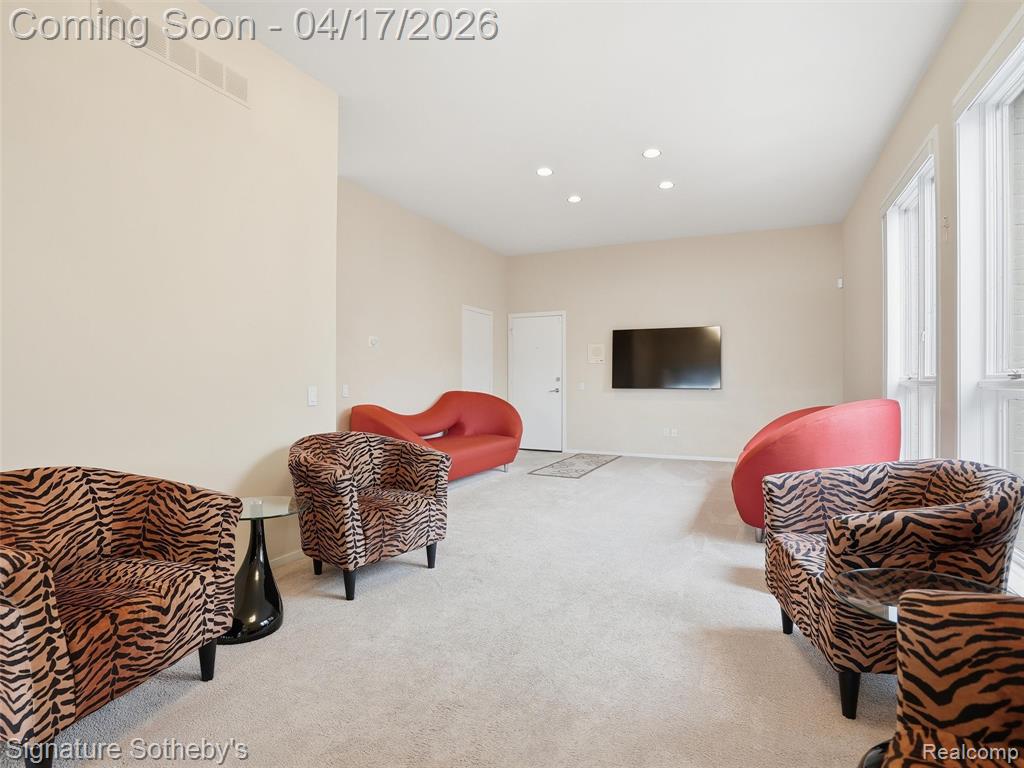 3700 Orchard Lake Road, West Bloomfield, MI 48324 — Photo 38