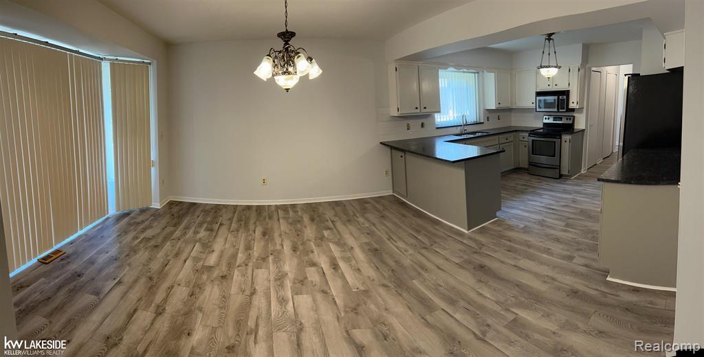 52156 Antler Drive, Macomb, MI 48042 — Photo 11