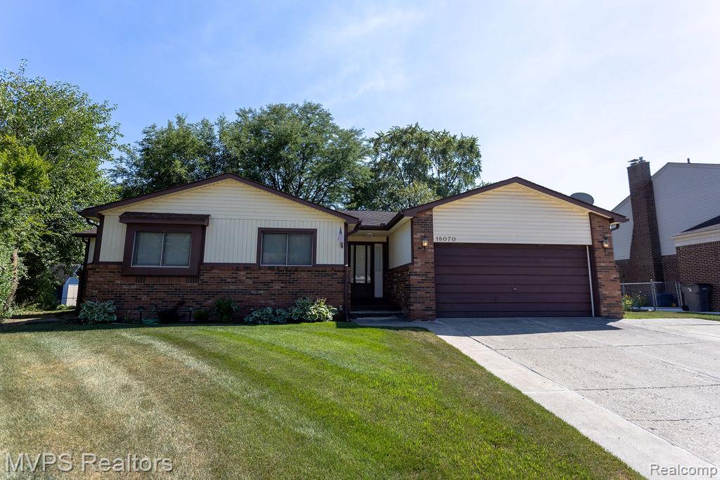 18070 Gaylord Court, Clinton Twp, MI 48035