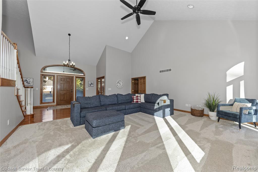 11535 Lancelot Lane, Pinckney, MI 48169 — Photo 25