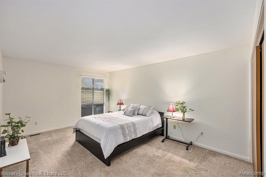 949 WEXFORD Way, Rochester Hills, MI 48307 — Photo 17