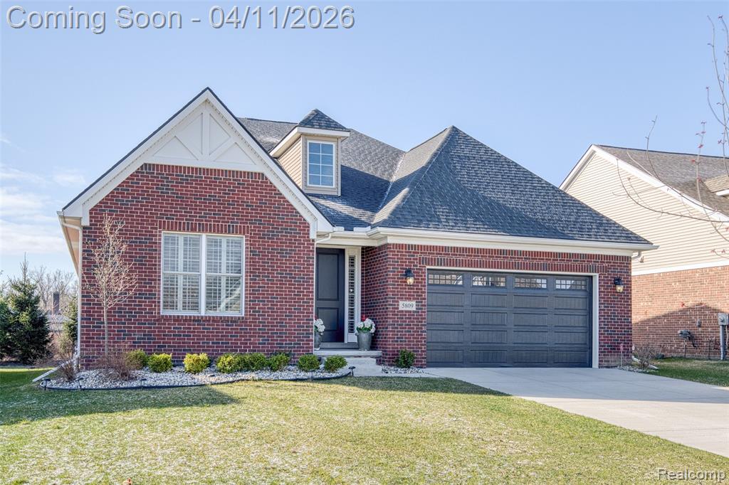 5809 Hartwick Drive, West Bloomfield, MI 48324 — Photo 42