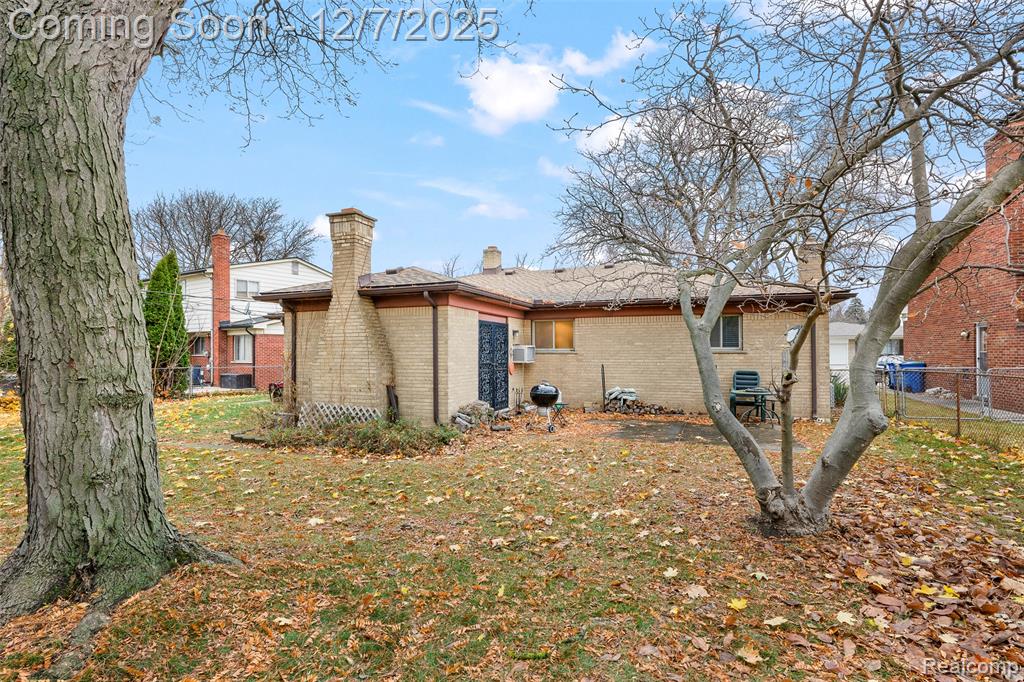 8718 Binney Drive, Warren, MI 48093 — Photo 27