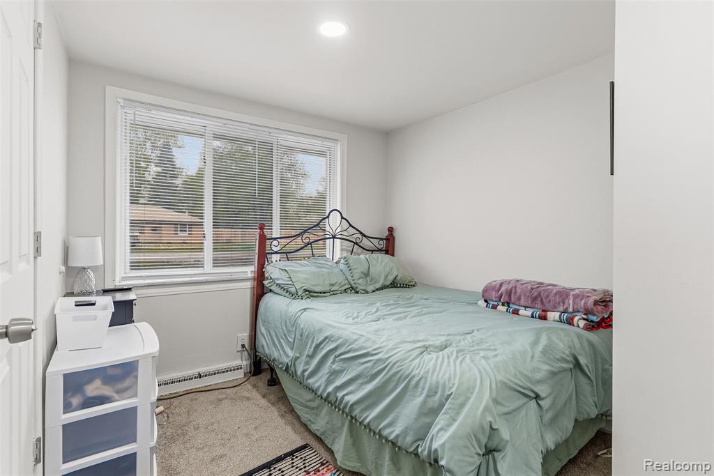 3102 Coin Street, Burton, MI 48519 — Photo 10