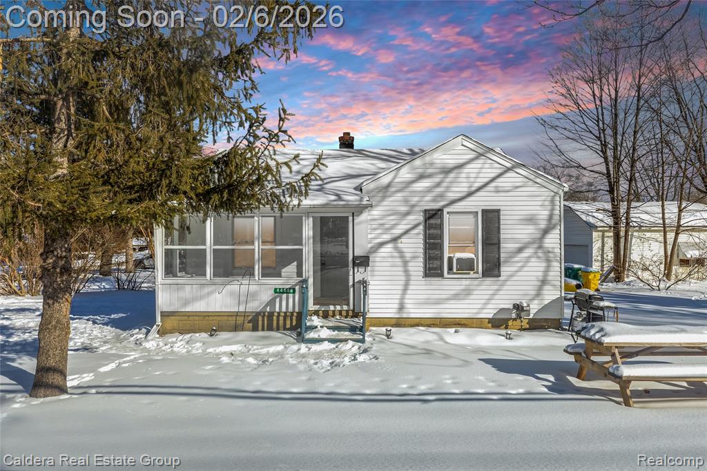 44686 Davis Drive, Utica, MI 48317 — front exterior