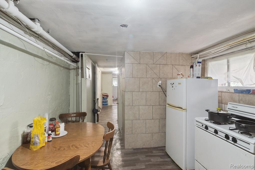 2333/2335 Ferris Street, Detroit, MI 48209 — Photo 15