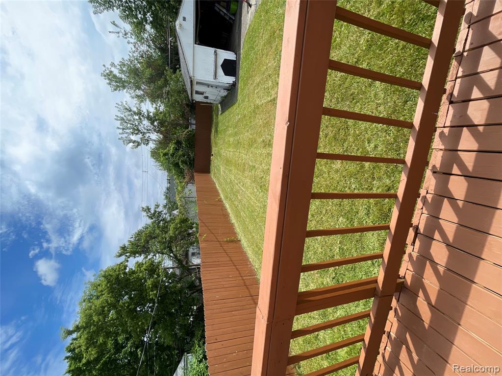 7270 HEYDEN Street, Detroit, MI 48228 — Photo 9