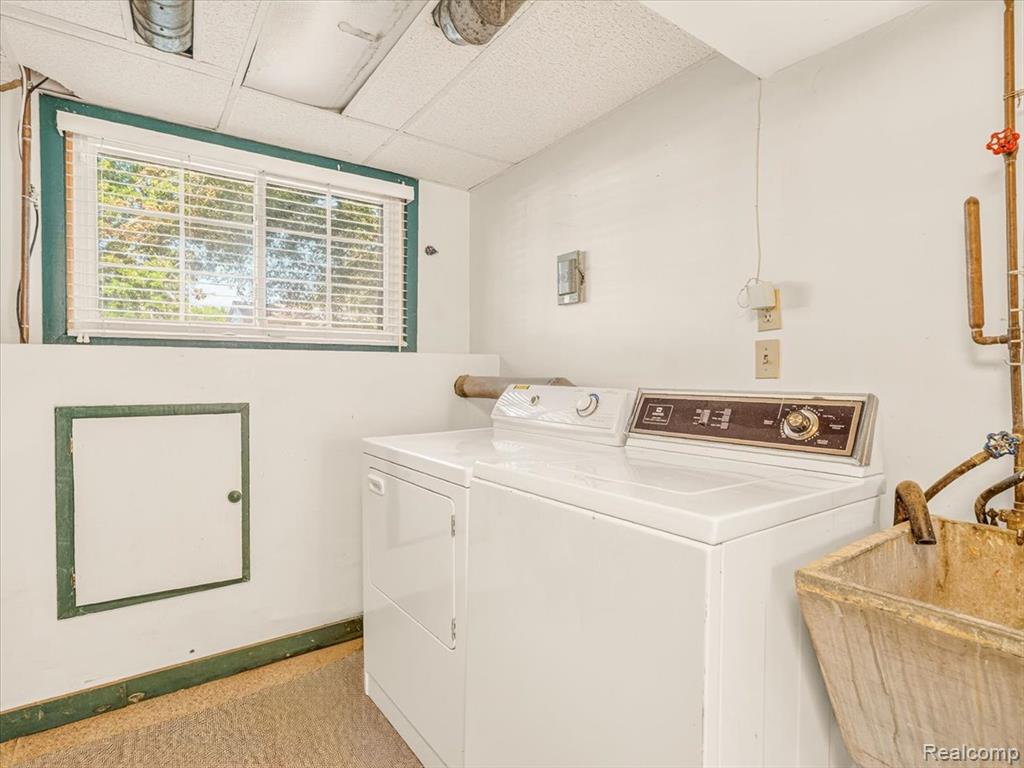 1082 Borgstrom Avenue, Ypsilanti, MI 48198 — Photo 27