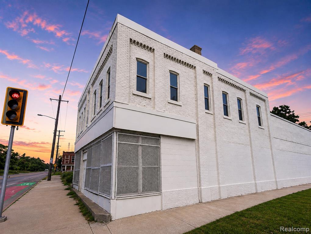 8000 W Jefferson Avenue - Photo 2