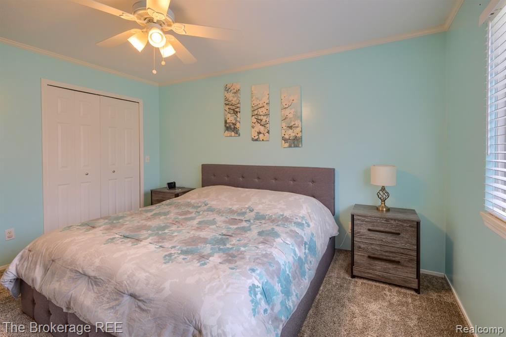 4391 Eagle Lane, Burton, MI 48519 — Photo 20