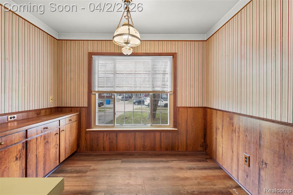 7420 Fenton Street, Dearborn Heights, MI 48127 — Photo 16