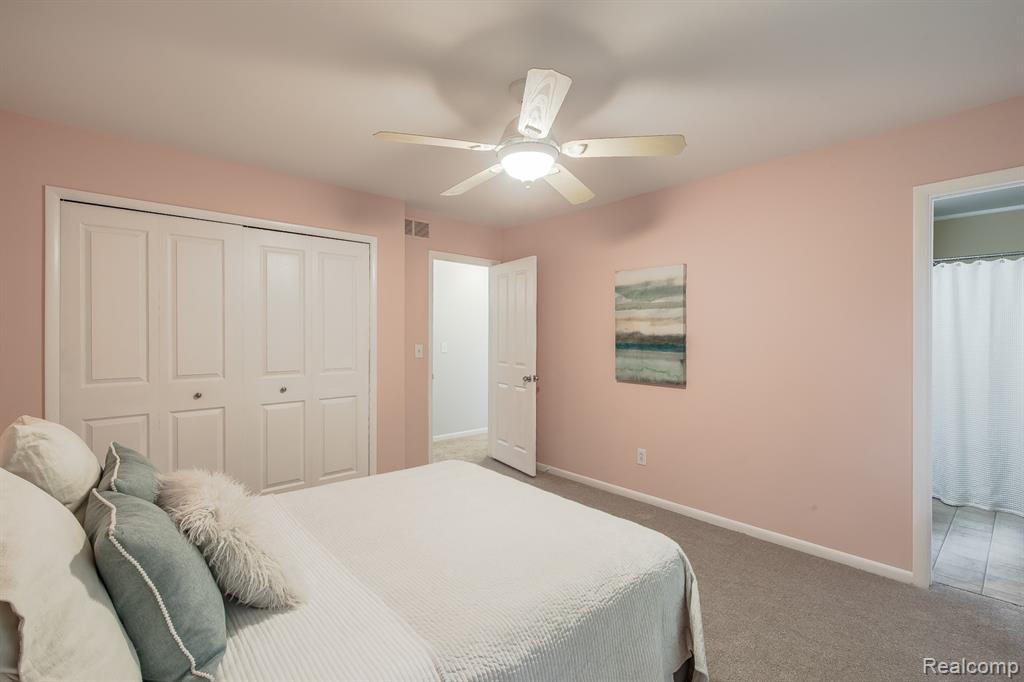 948 McClellan Street, Lake Orion, MI 48362 — Photo 14