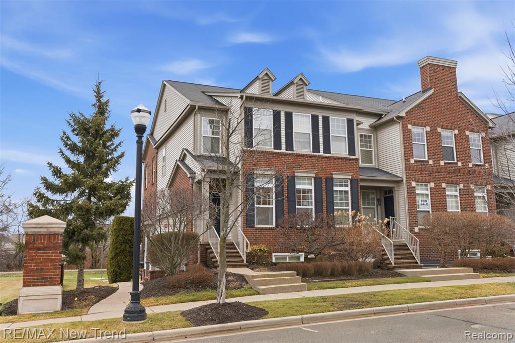 3270 Johanna Ware W, Wixom, MI 48393 — Photo 4
