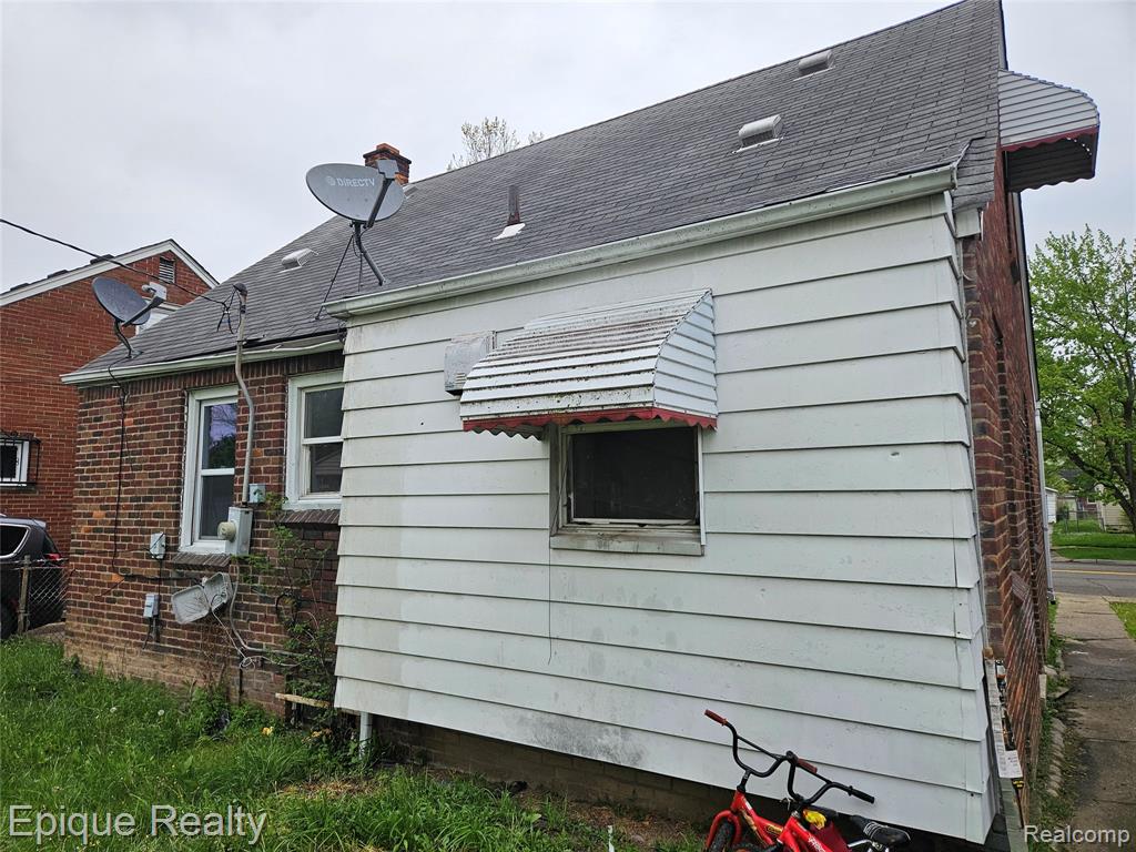 7341 Evergreen Avenue, Detroit, MI 48228 — Photo 4