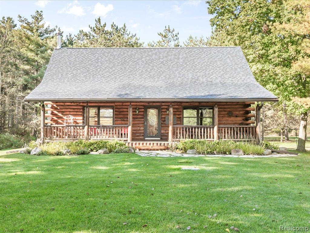 6613 BLACK RIVER Drive, Grant, MI 48032 — Photo 10