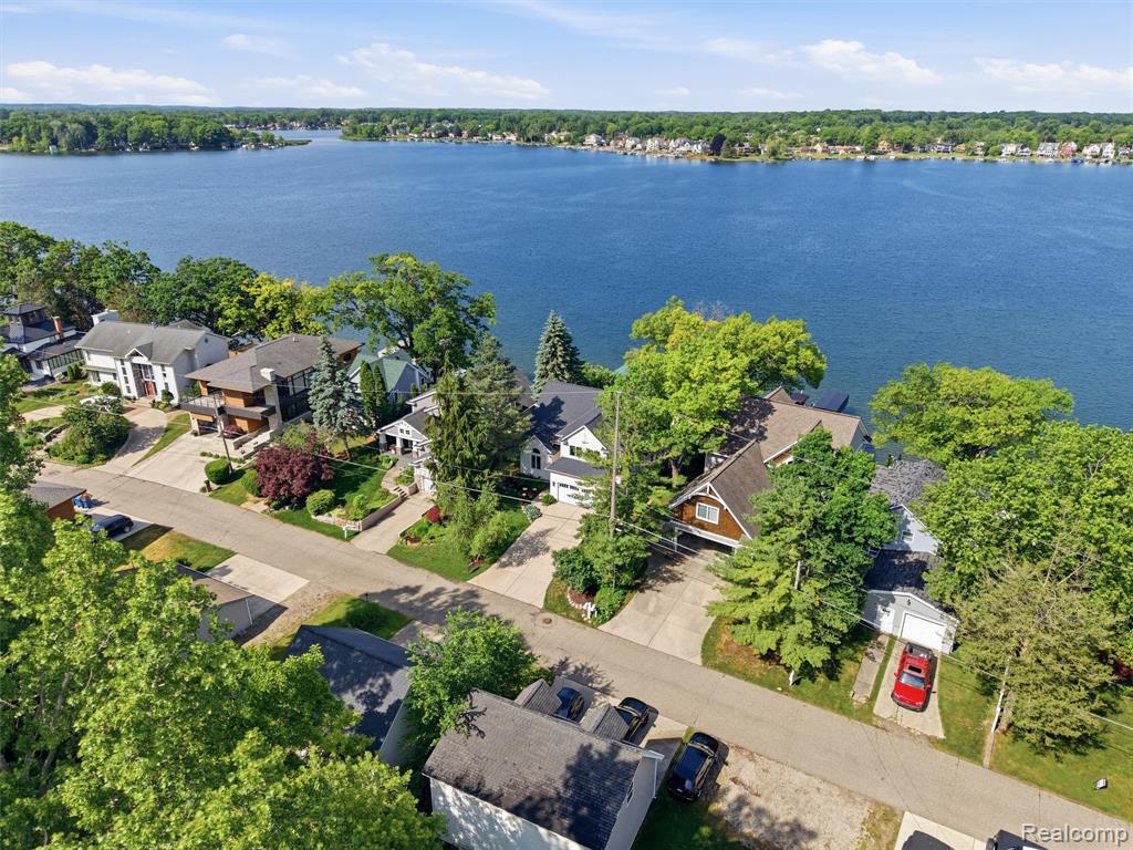 12224 Mantawauka Drive, Fenton, MI 48430 — Photo 83