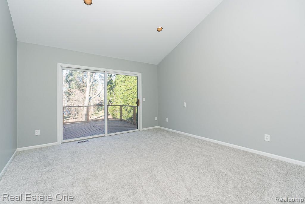 5635 Sheffield Drive, Clarkston, MI — Photo 22