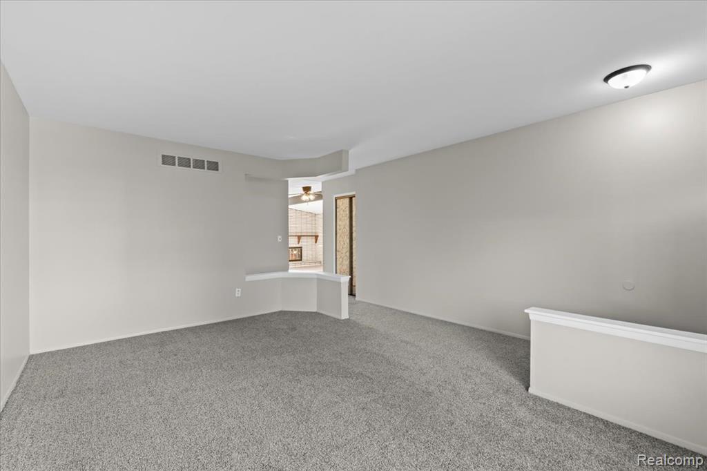 5650 Willow Creek Drive, Canton, MI 48187 — Photo 4