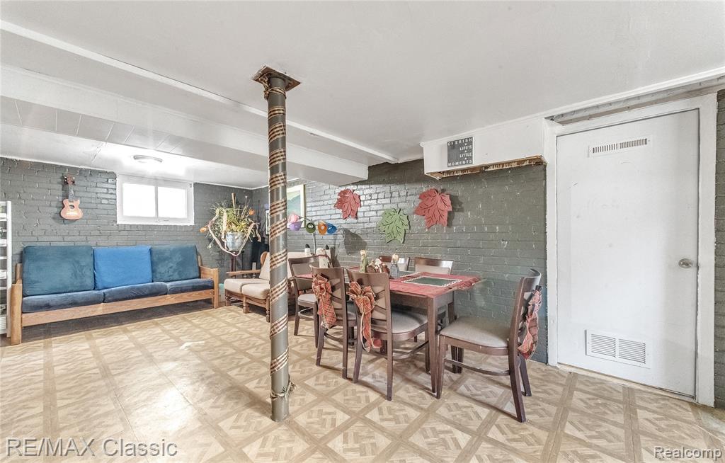 574 W Greendale, Detroit, MI 48203 — Photo 14