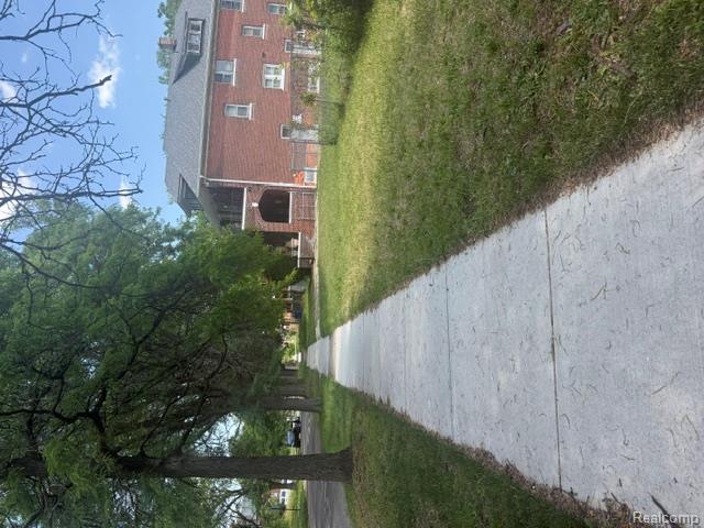 2295 Gladstone Street - Photo 4