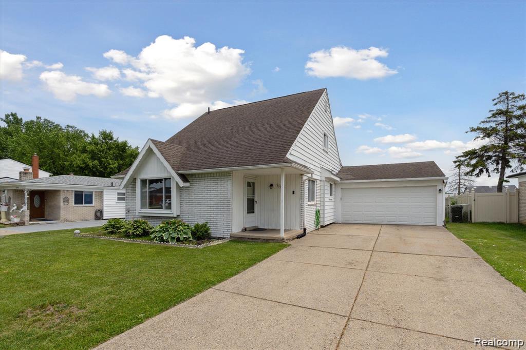35728 Dunston Drive, Sterling Heights, MI 48310