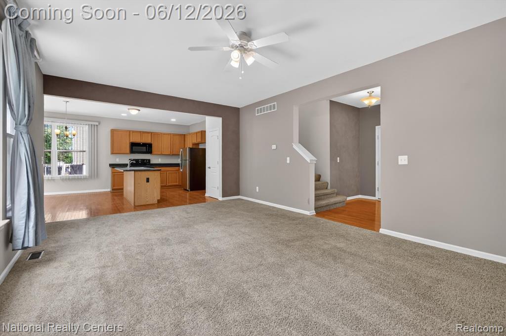 59697 TWIN PINES Drive, New Hudson, MI 48165 — Photo 9
