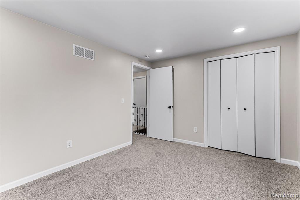41639 METALINE Drive, Canton, MI 48187 — Photo 34