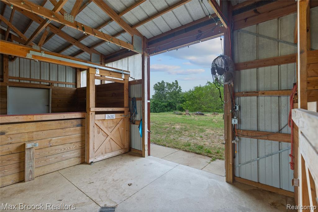 4536 Crandall Road, Howell, MI 48855 — Photo 57
