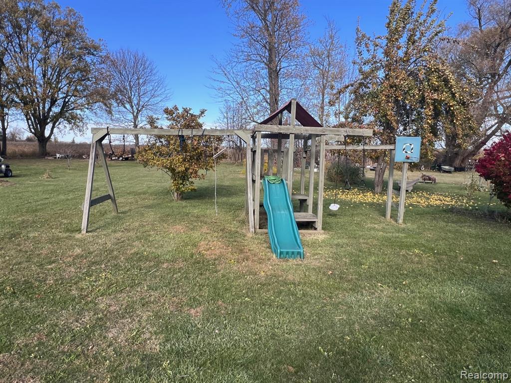 502 Dean Drive, Owosso, MI 48867 — Photo 19