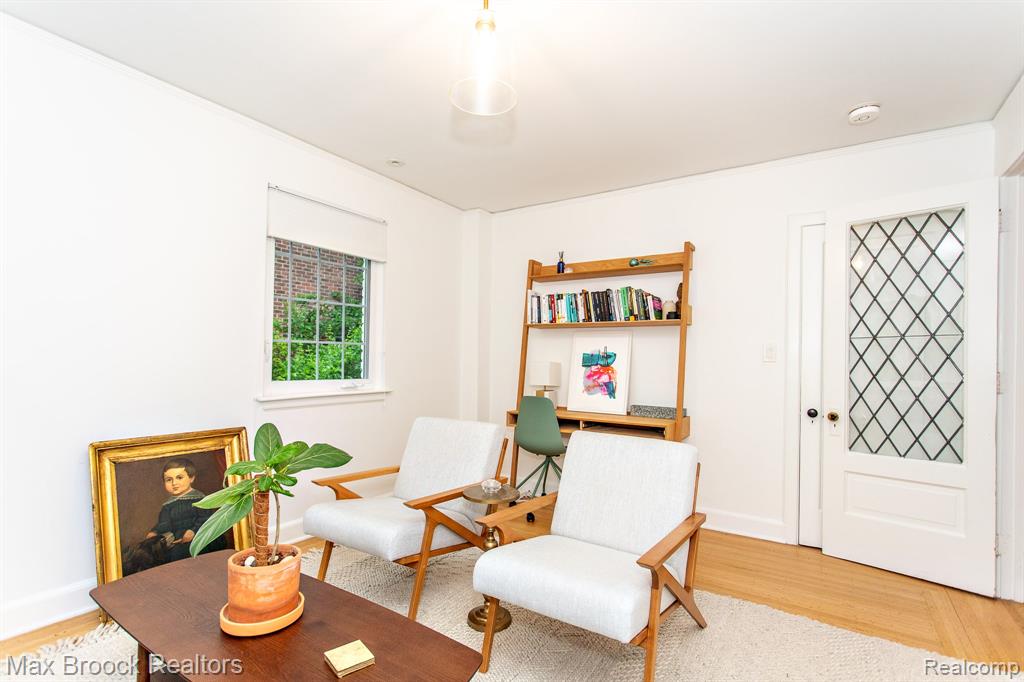 26008 Pembroke Road, Huntington Woods, MI — Photo 10
