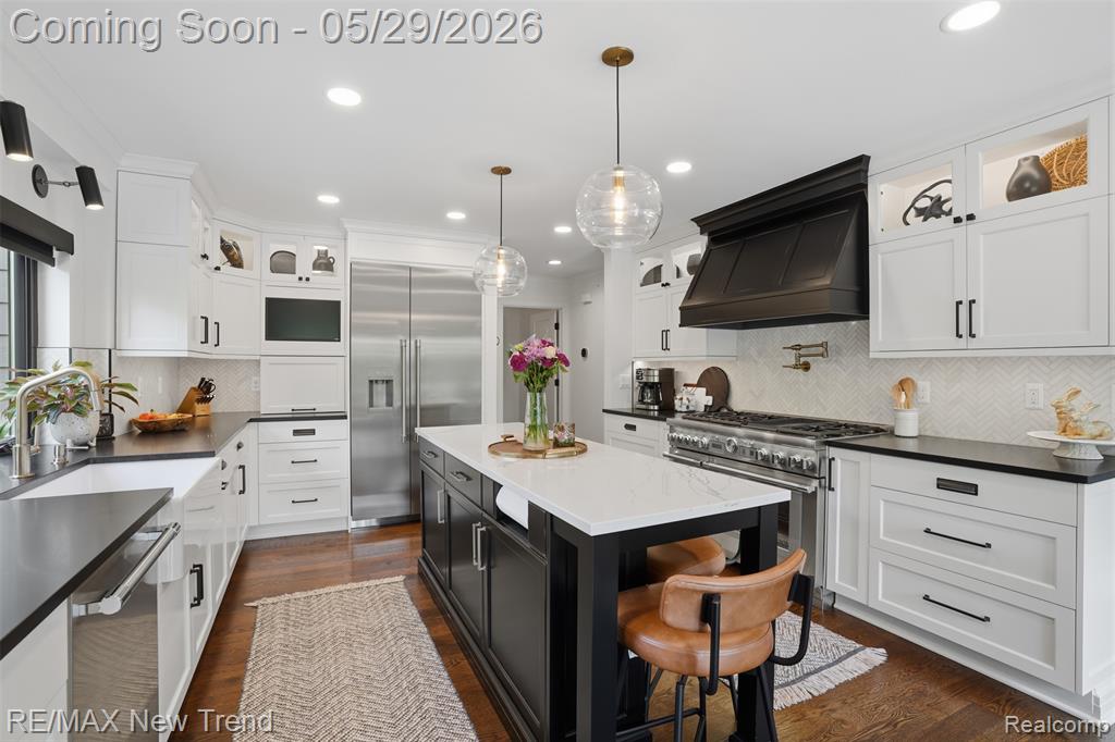 1890 Spruce Drive, Commerce Twp, MI 48390 — Photo 16