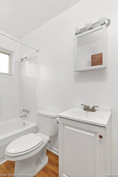 5705 DETROIT Street, Dearborn Heights, MI 48125 — Photo 13