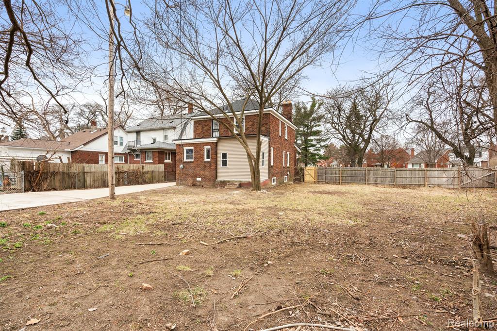 8520 FREDA Street, Detroit, MI 48204 — Photo 30
