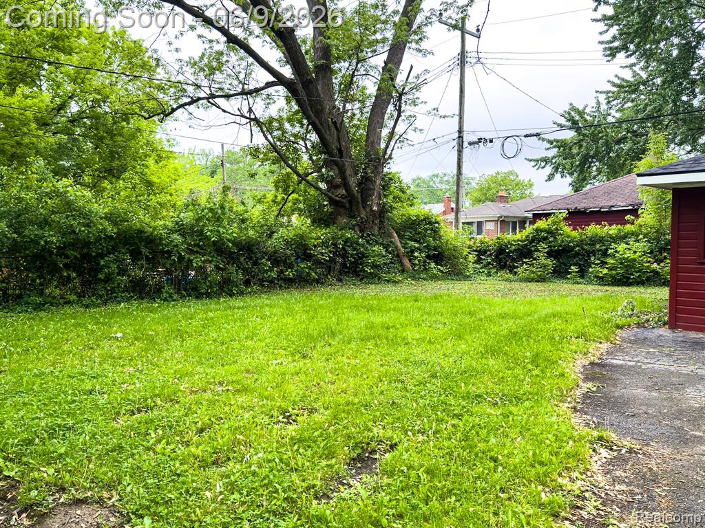 24221 Cloverlawn Street, Oak Park, MI 48237 — Photo 20