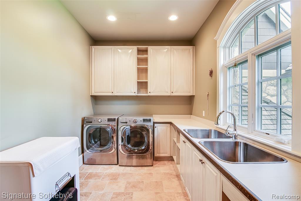 5350 Brewster Road, Rochester, MI 48306 — Photo 21