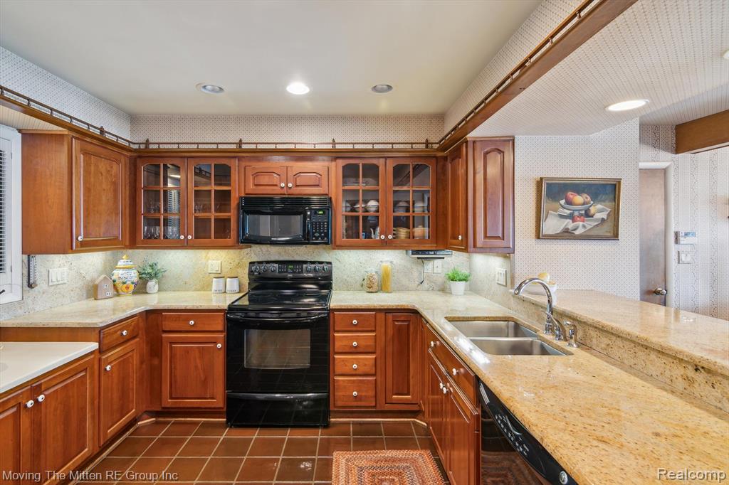 47765 Denton Road, Belleville, MI 48111 — Photo 19