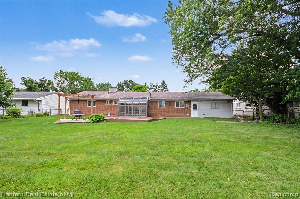 41131 S McMahon Circle, Novi, MI — Photo 6