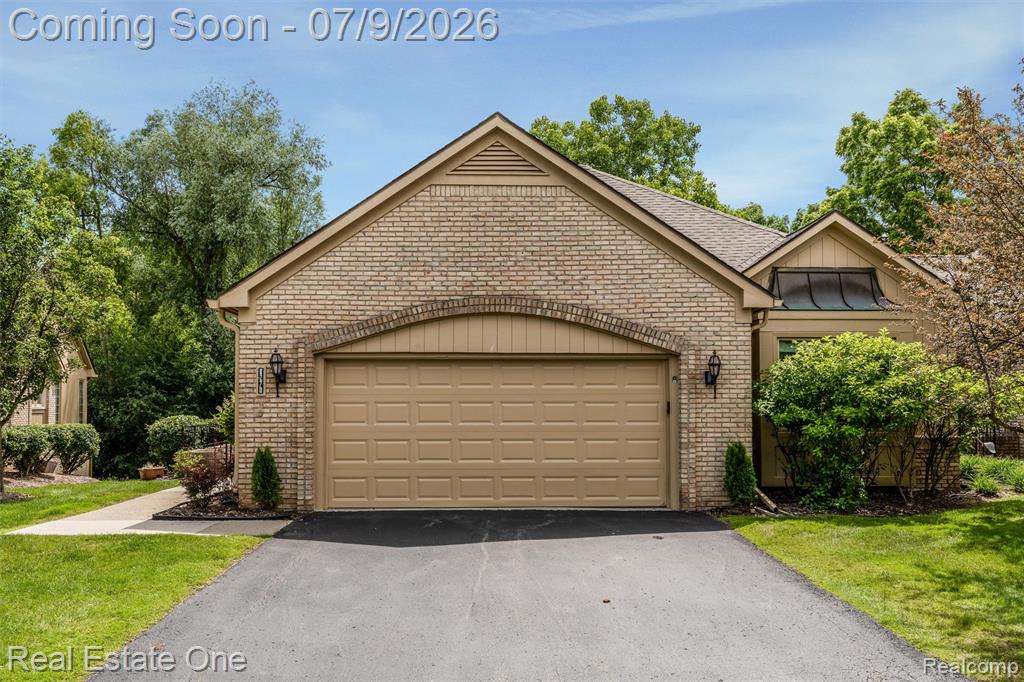 6273 Celeste Road, West Bloomfield, MI — Photo 48