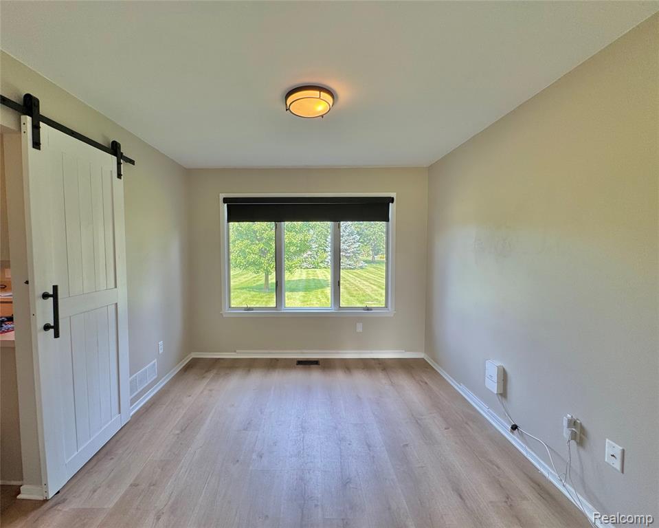 2132 Maple Creek Circle, Ann Arbor, MI 48108 — Photo 12