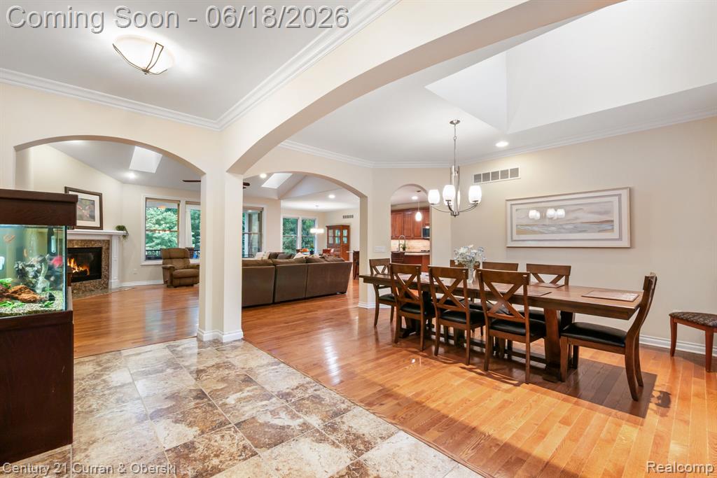 34225 Thornbrook Drive, Farmington, MI 48335 — Photo 8