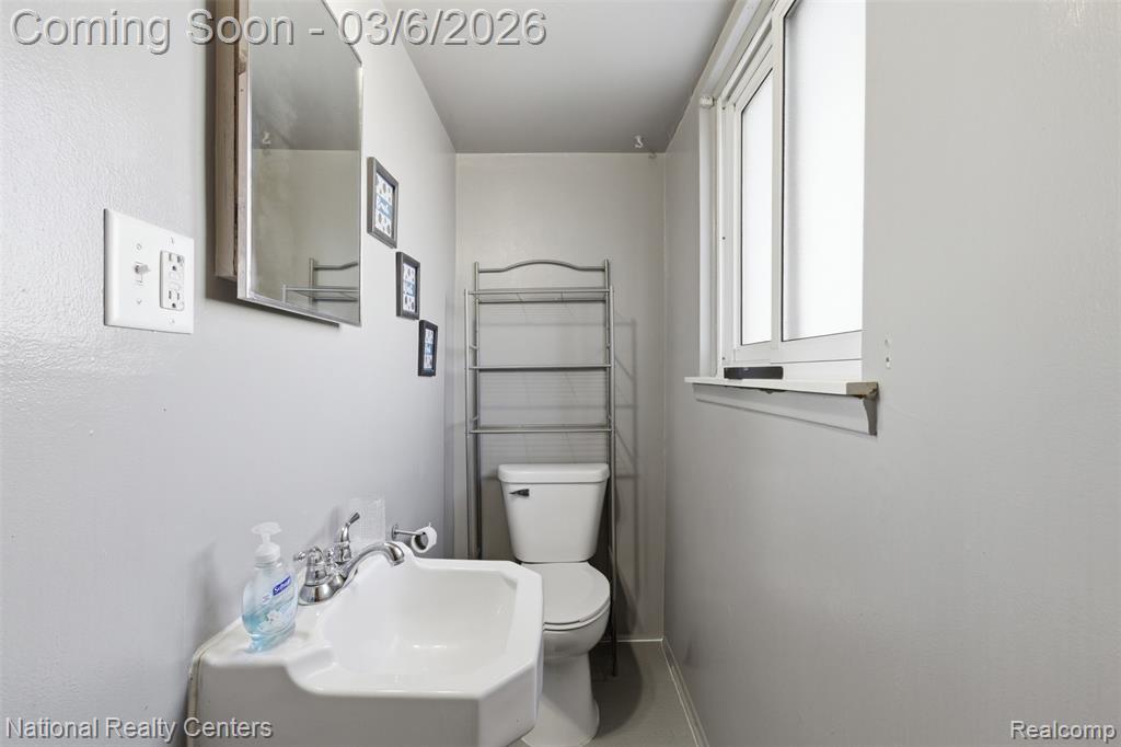 8095 Coventry Street, Westland, MI — Photo 10