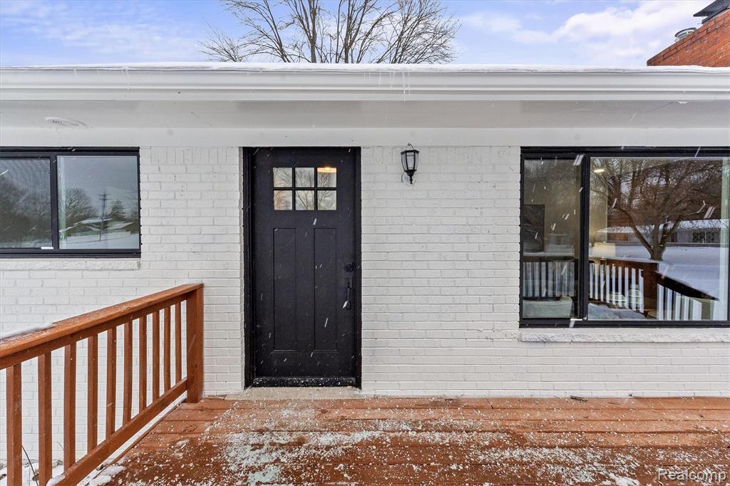5067 Paro Drive, Flint, MI 48506 — Photo 3