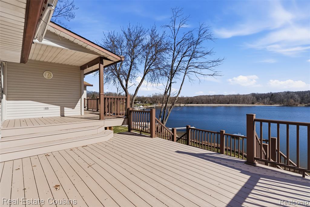 8028 Ore Knob Drive, Fenton, MI 48430 — Photo 41