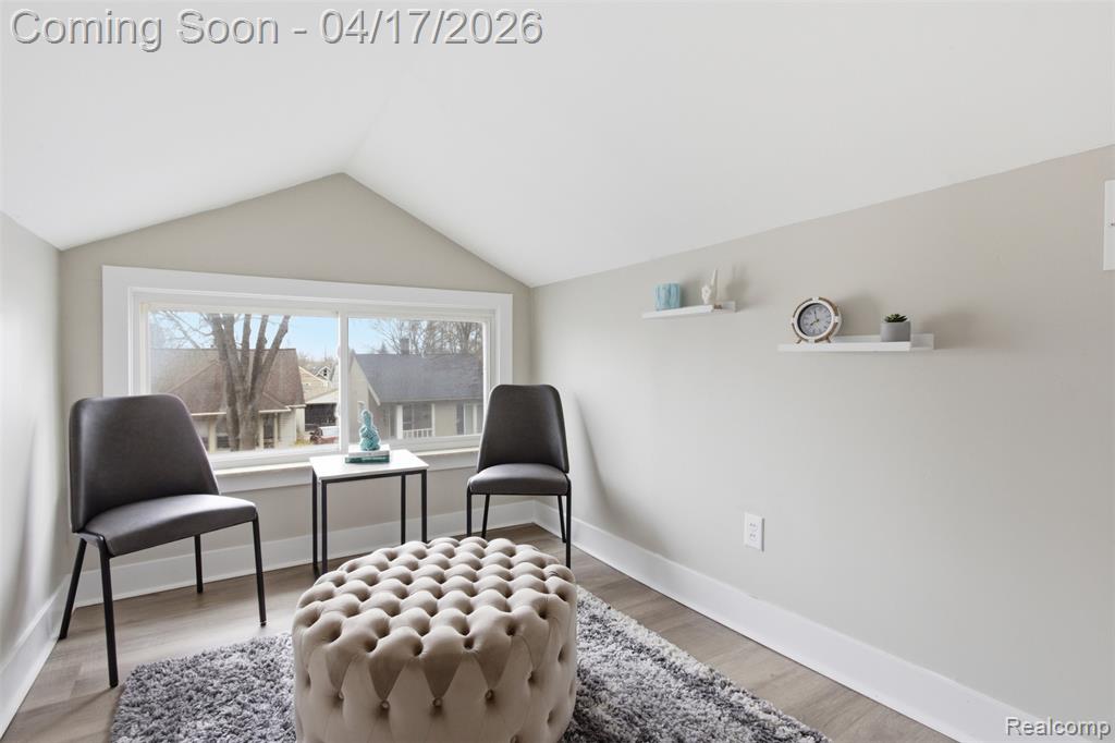 560 E Drayton Street, Ferndale, MI 48220 — Photo 20