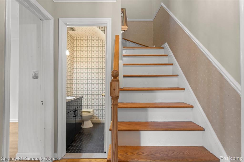917 N MELBORN Street, Dearborn, MI 48128 — Photo 23
