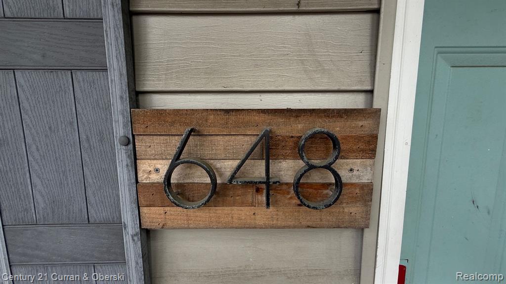 648 W HAZELHURST Street, Ferndale, MI 48220 — Photo 4