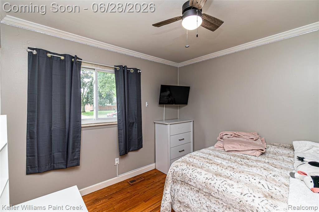 9075 Headley Drive, Sterling Heights, MI 48314 — Photo 22