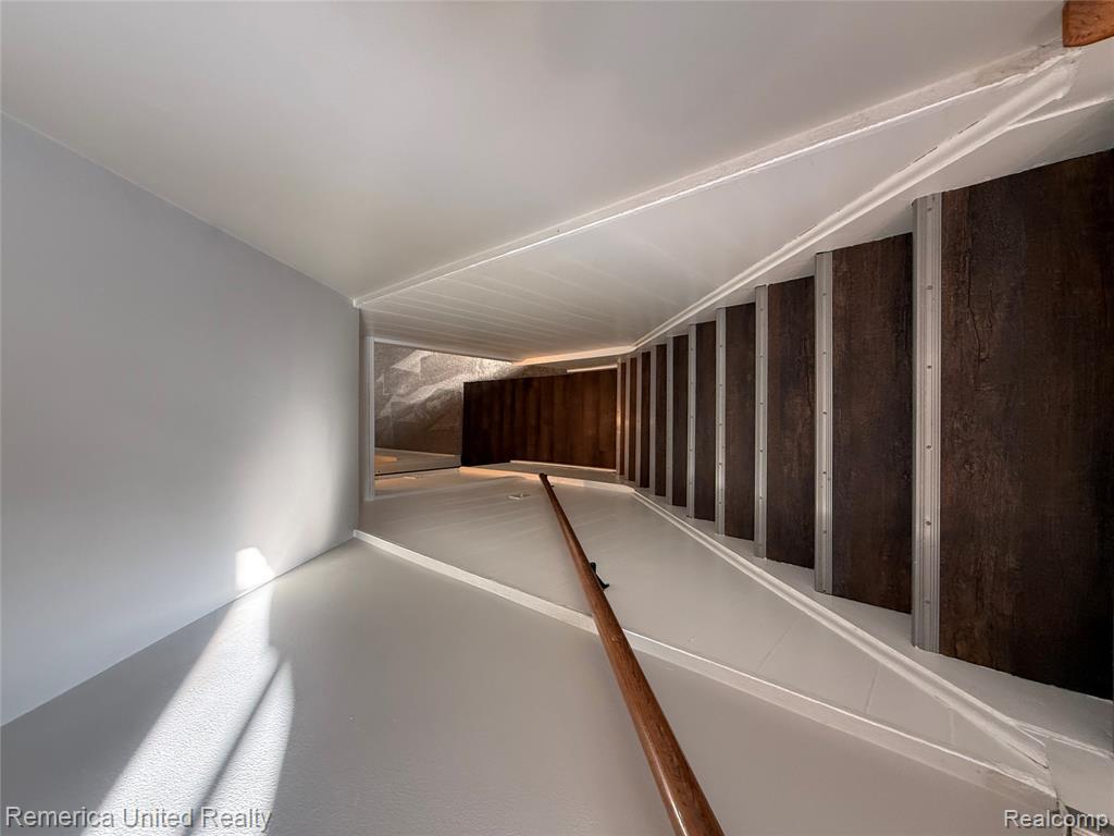 6450 Golfview Street, Garden City, MI — Photo 20