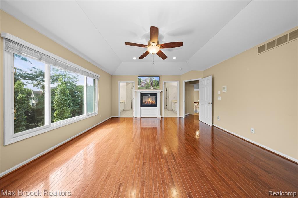 5149 Parkgate Drive, Commerce Twp, MI 48382 — Photo 36